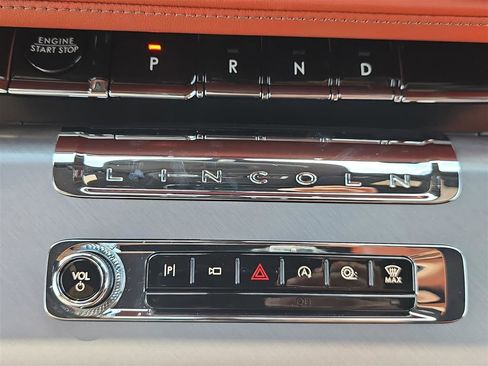 New 2025 Lincoln Aviator Reserve w/ Equipment Group 201A image 28