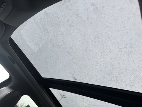 New 2026 Ford F350 Lariat w/ Black Appearance Package image 30