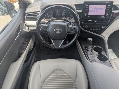Used 2024 Toyota Camry SE w/ Convenience Package image 15