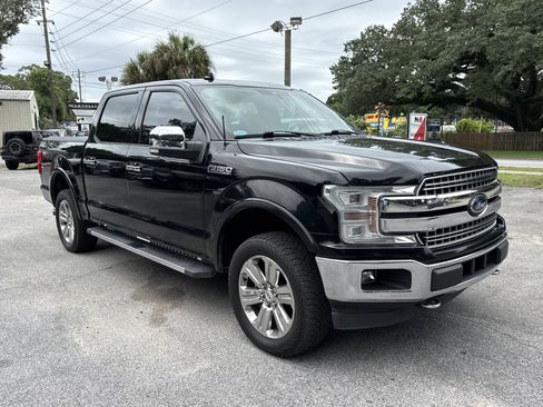 Used 2018 Ford F150 Lariat w/ Equipment Group 502A Luxury AWD/4WD image 7