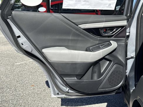 New 2025 Subaru Outback Limited image 11
