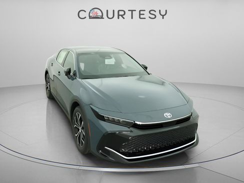 New 2026 Toyota Crown Limited image 27