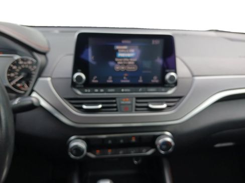 Used 2024 Nissan Altima 2.5 SR FWD image 4