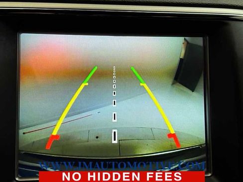 Used 2018 Jeep Grand Cherokee Limited w/ Luxury Group II image 32