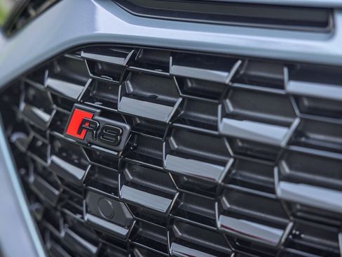 Used 2023 Audi R8 V10 performance image 25