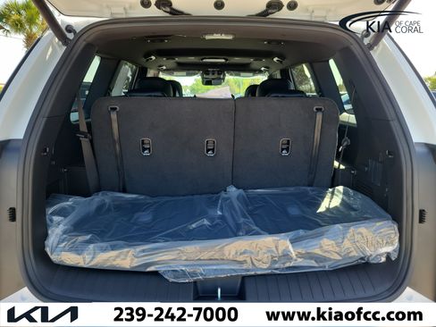 New 2027 Kia Telluride EX w/ Towing Package FWD image 11