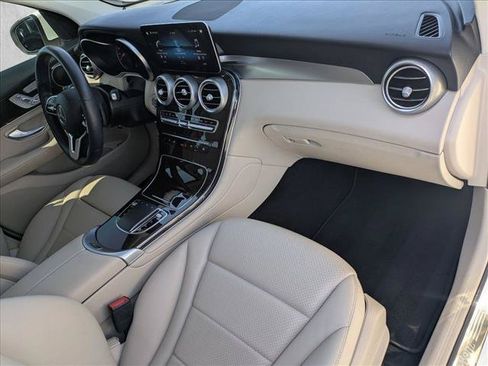 Used 2022 Mercedes-Benz GLC 300 image 20