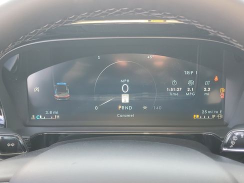 New 2026 Lincoln Corsair Premiere image 19