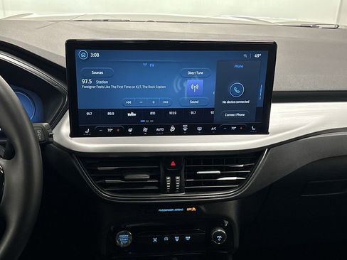 Used 2025 Ford Escape Platinum image 31