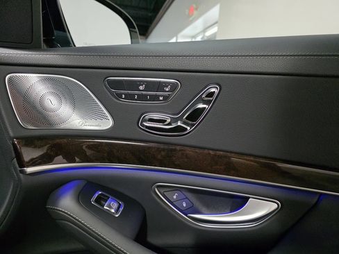 Used 2020 Mercedes-Benz S 560 S 560 image 22