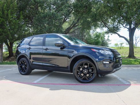 Used 2019 Land Rover Discovery Sport HSE AWD/4WD image 1