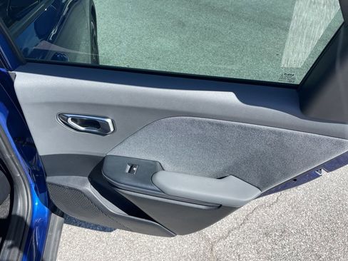 Used 2025 Kia K4 EX FWD image 28