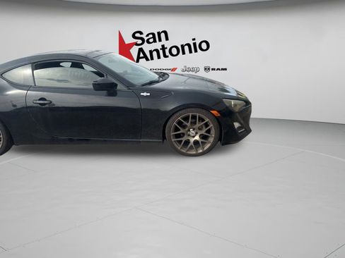 Used 2016 Scion FR-S RWD image 27