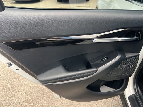 Certified 2024 Kia Seltos S FWD image 10