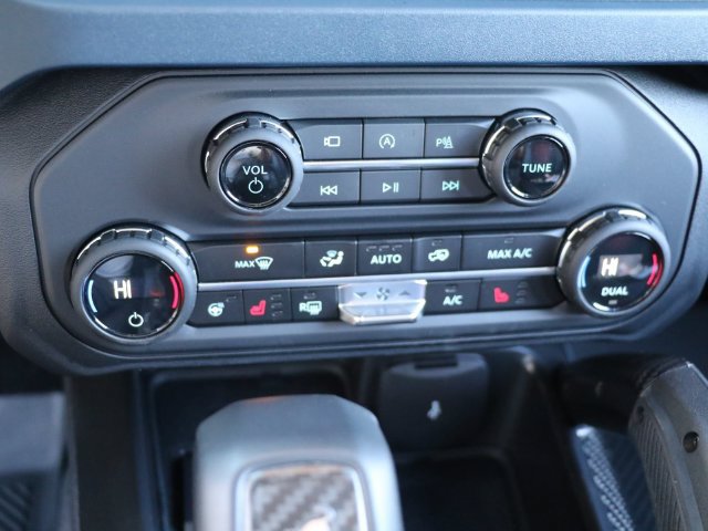 Used 2025 Ford Bronco Raptor AWD/4WD image 24