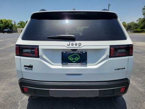 Used 2026 Jeep Cherokee Limited AWD/4WD image 6