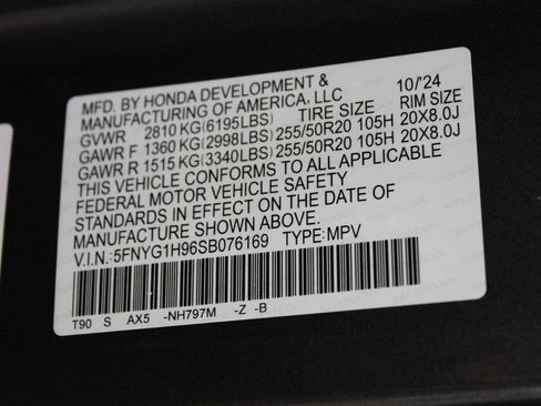 Used 2025 Honda Pilot Black Edition image 75