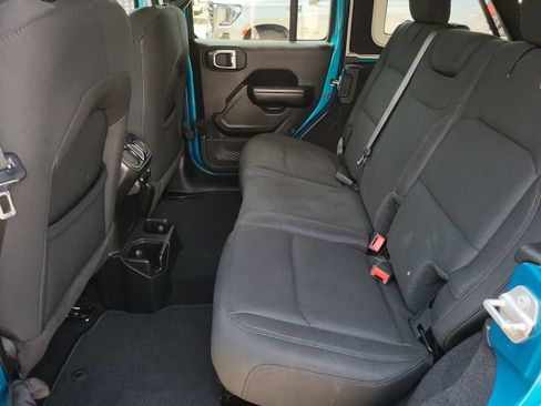 Used 2020 Jeep Wrangler Unlimited Sport S AWD/4WD image 24