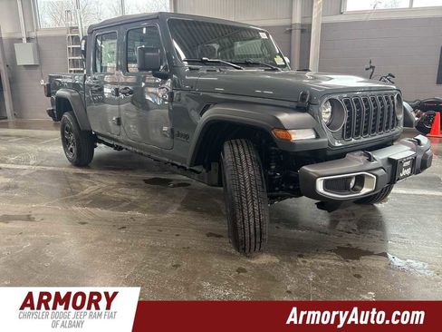 New 2026 Jeep Gladiator Sport image 3