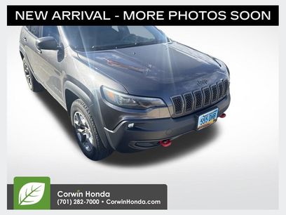 Used 2019 Jeep Cherokee Trailhawk w/ Cold Weather Group