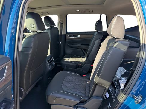 New 2026 Volkswagen Atlas SEL Premium R-Line image 16