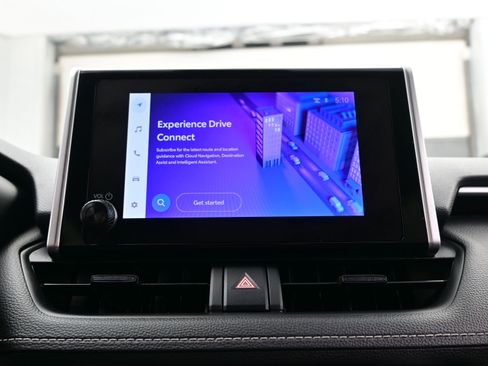 Used 2024 Toyota RAV4 LE image 18