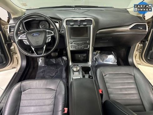 Used 2017 Ford Fusion Energi SE image 14