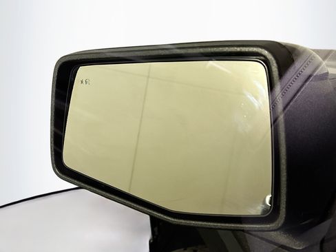 Used 2021 Chevrolet Silverado 1500 LT Trail Boss w/ Convenience Package II image 16