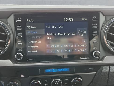 Used 2023 Toyota Tacoma TRD Sport image 18