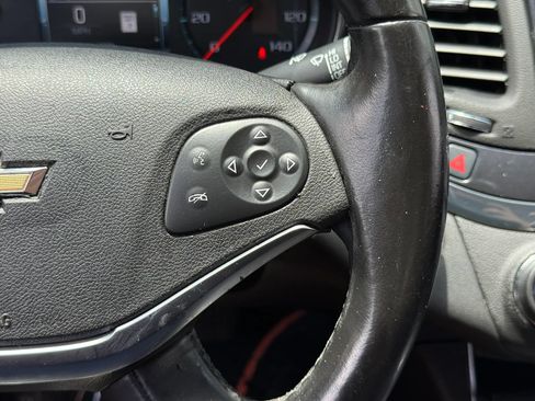 Used 2018 Chevrolet Impala Premier FWD image 19