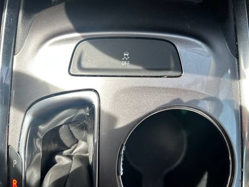 Used 2022 Chevrolet Malibu LT FWD image 31