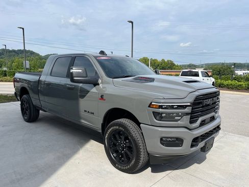 Used 2026 RAM 3500 Laramie w/ Night Edition AWD/4WD image 33