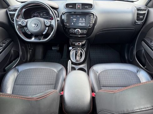 Used 2019 Kia Soul ! FWD image 16