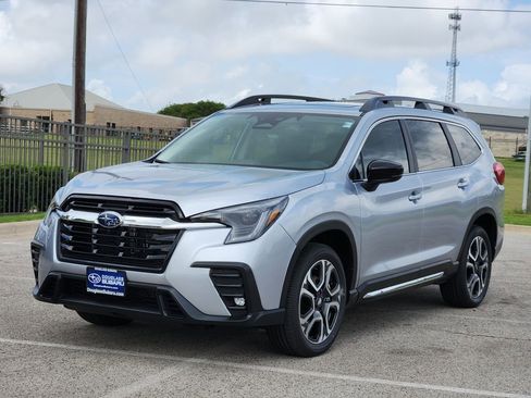 New 2026 Subaru Ascent Limited AWD/4WD image 2