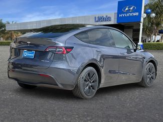 Used 2023 Tesla Model Y Long Range video 3
