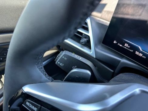Used 2025 BMW 330i Sedan RWD image 24