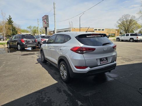Used 2018 Hyundai Tucson SE image 8