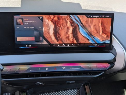 Used 2025 BMW X3 xDrive30i w/ Convenience Package image 17