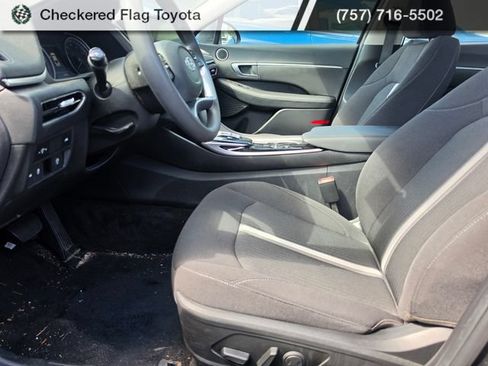 Used 2023 Hyundai Sonata SEL w/ Preferred Accessory Package FWD image 8