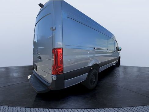 New 2026 Mercedes-Benz Sprinter 2500 image 4