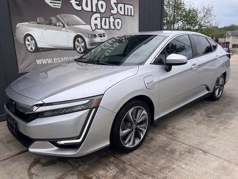 Used 2018 Honda Clarity Plug-In Hybrid image 1