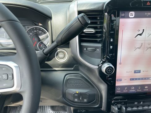 New 2025 RAM 3500 Big Horn image 19