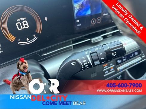 Used 2025 Hyundai Kona SEL image 19