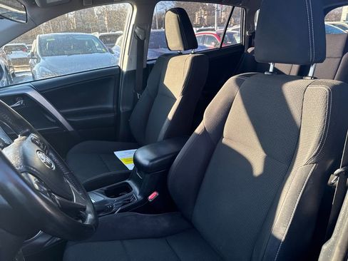 Used 2017 Toyota RAV4 XLE image 13