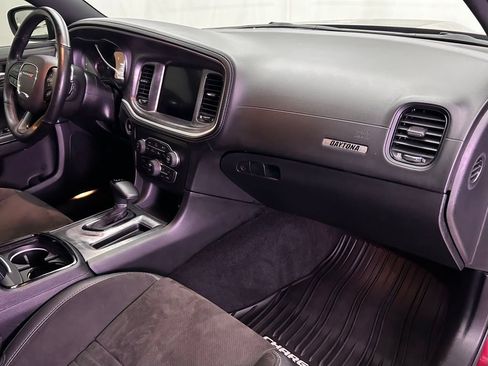 Used 2022 Dodge Charger R/T w/ Daytona Edition Group image 25