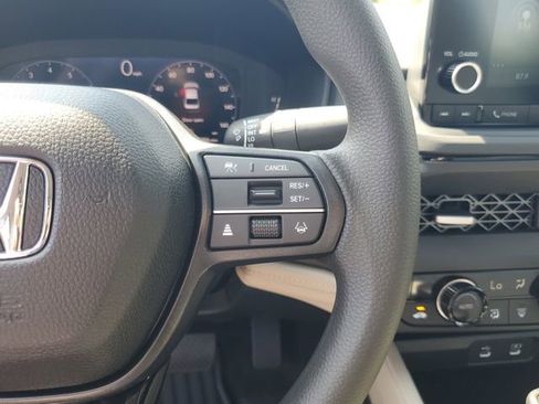 New 2025 Honda Accord SE image 18
