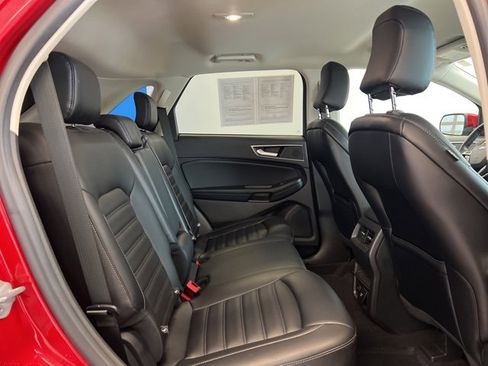 Used 2023 Ford Edge SEL w/ Convenience Package image 14