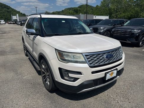 Used 2016 Ford Explorer Platinum AWD/4WD image 1