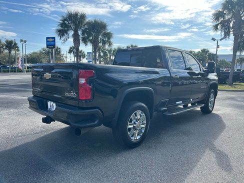 Used 2022 Chevrolet Silverado 2500 High Country w/ Z71 Off-Road Package image 7