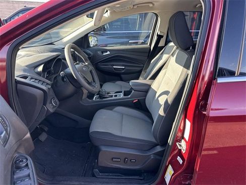 Used 2018 Ford Escape SE w/ SE Sync 3 Package image 5